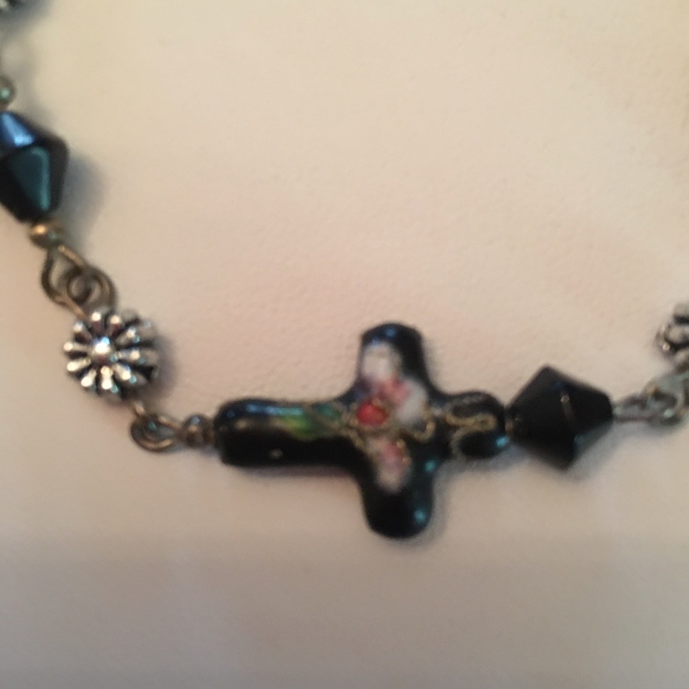 Cross Bracelet – Adjustable Length - Picture 2 of 3